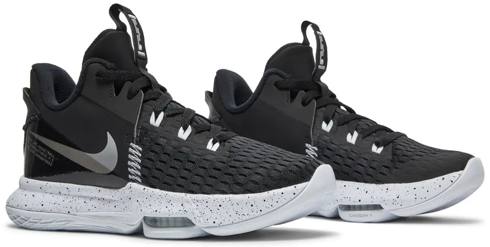 NIKE LEBRON WITNESS V OREO
