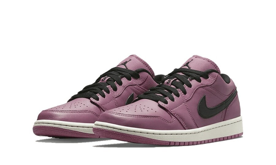 NIKE AIR JORDAN 1 RETRO LOW WMNS MULBERRY