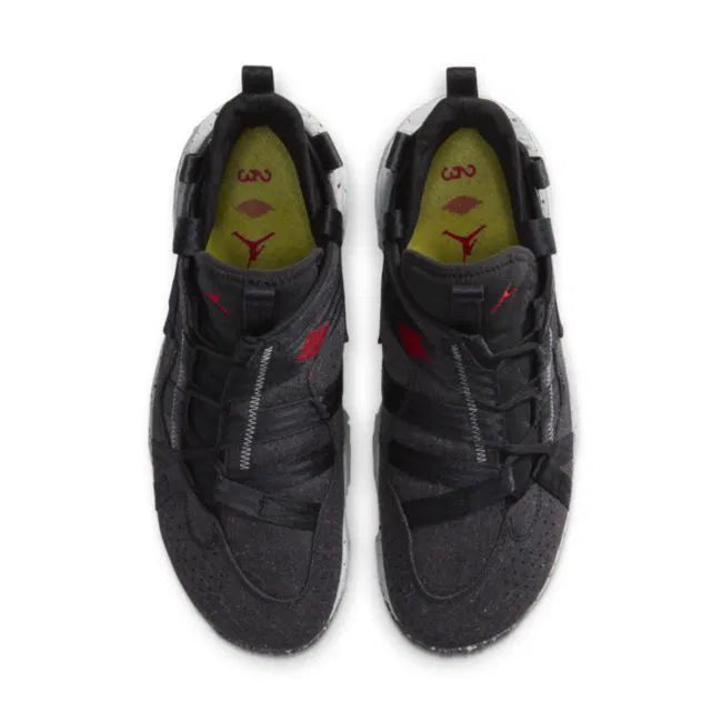 NIKE AIR JORDAN CRATER BLACK UNIVERSITY RED