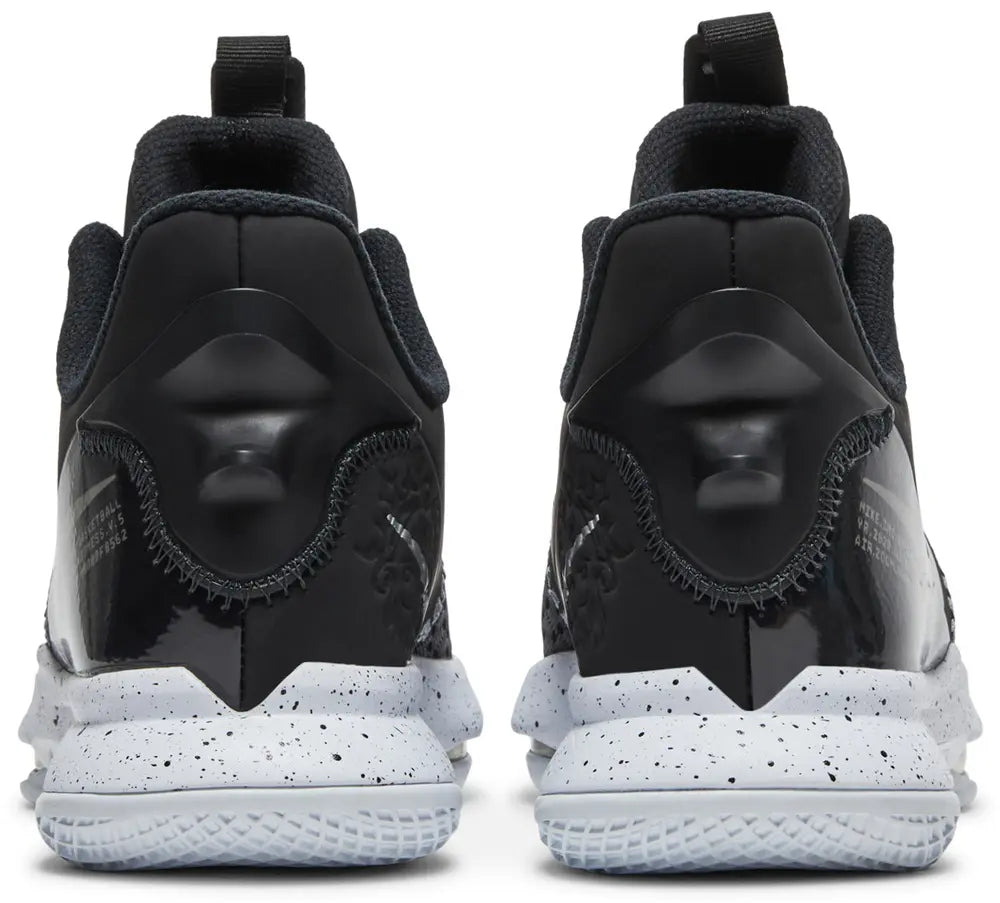NIKE LEBRON WITNESS V OREO