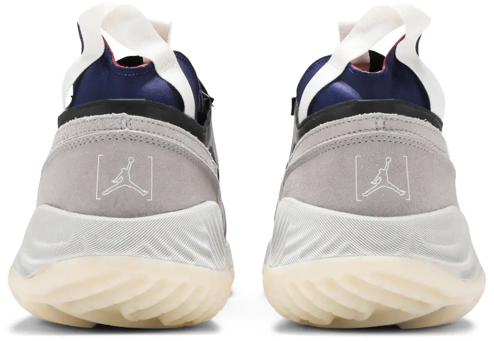 NIKE AIR JORDAN DELTA BREATHE CLEAR MEDIUM GREY