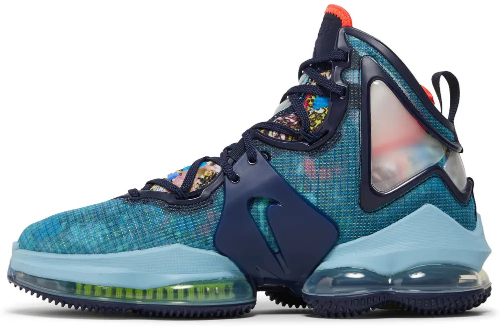 NIKE LEBRON 19 FAST FOOD