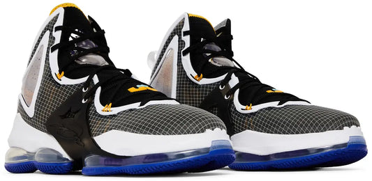 NIKE LEBRON 19 HARDWOOD CLASSIC