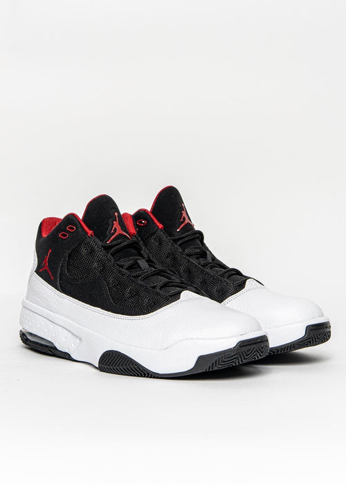 NIKE AIR JORDAN MAX AURA 2 BLOODLINE