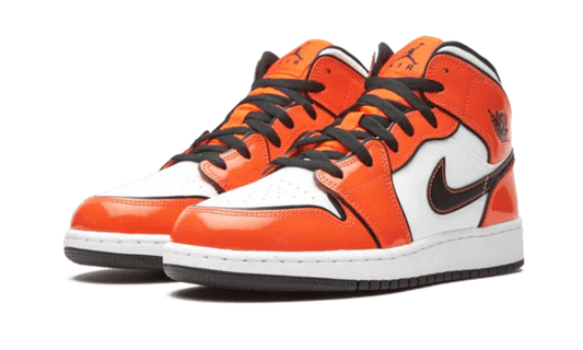 NIKE AIR JORDAN 1 RETRO MID SE PHOENIX SUNS