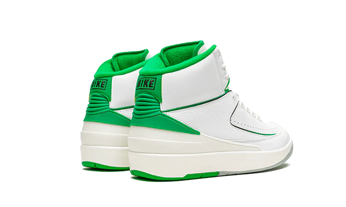 NIKE AIR JORDAN 2 RETRO