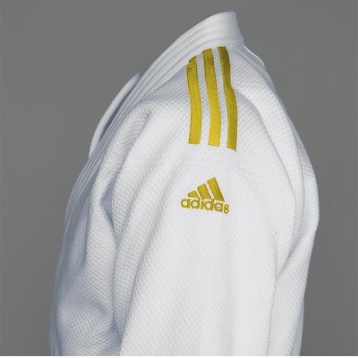 JUDOGI ADIDAS J730 IJF CHAMPION III CON STRISCE ORO